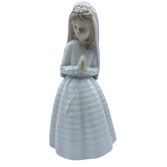 Vtg Nao by Lladro First Communion Praying Girl Porcelain Figurine 9" DP - Picture 1 of 14